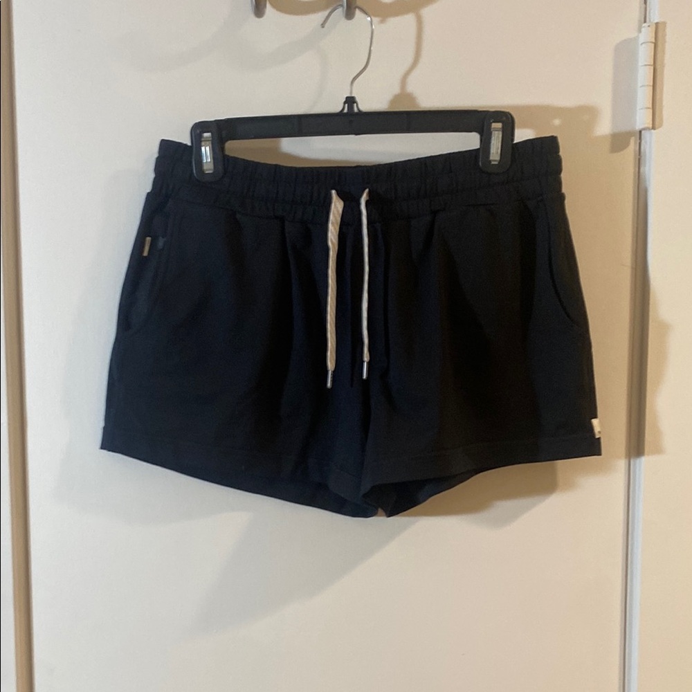 Women's Vuori Black Shorts